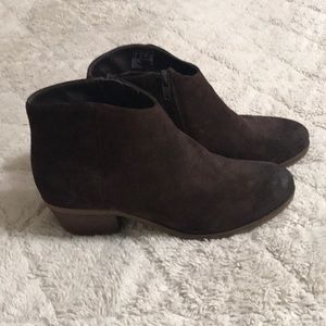 Brown Clark Boots